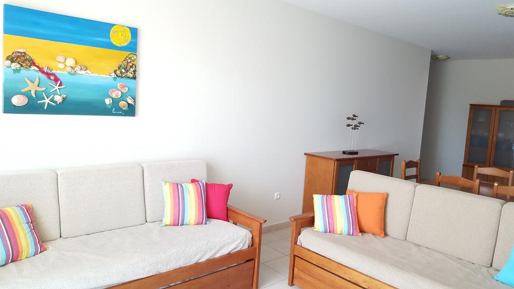 Apartament Porto Santoアパートメント エクステリア 写真